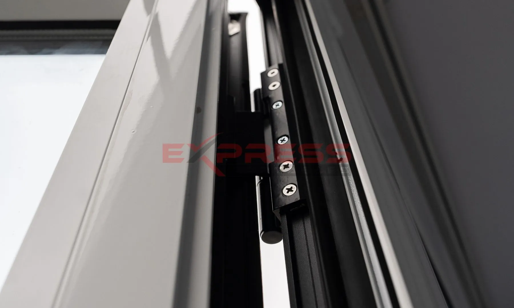 6m Spacee Lite with Cabinetry