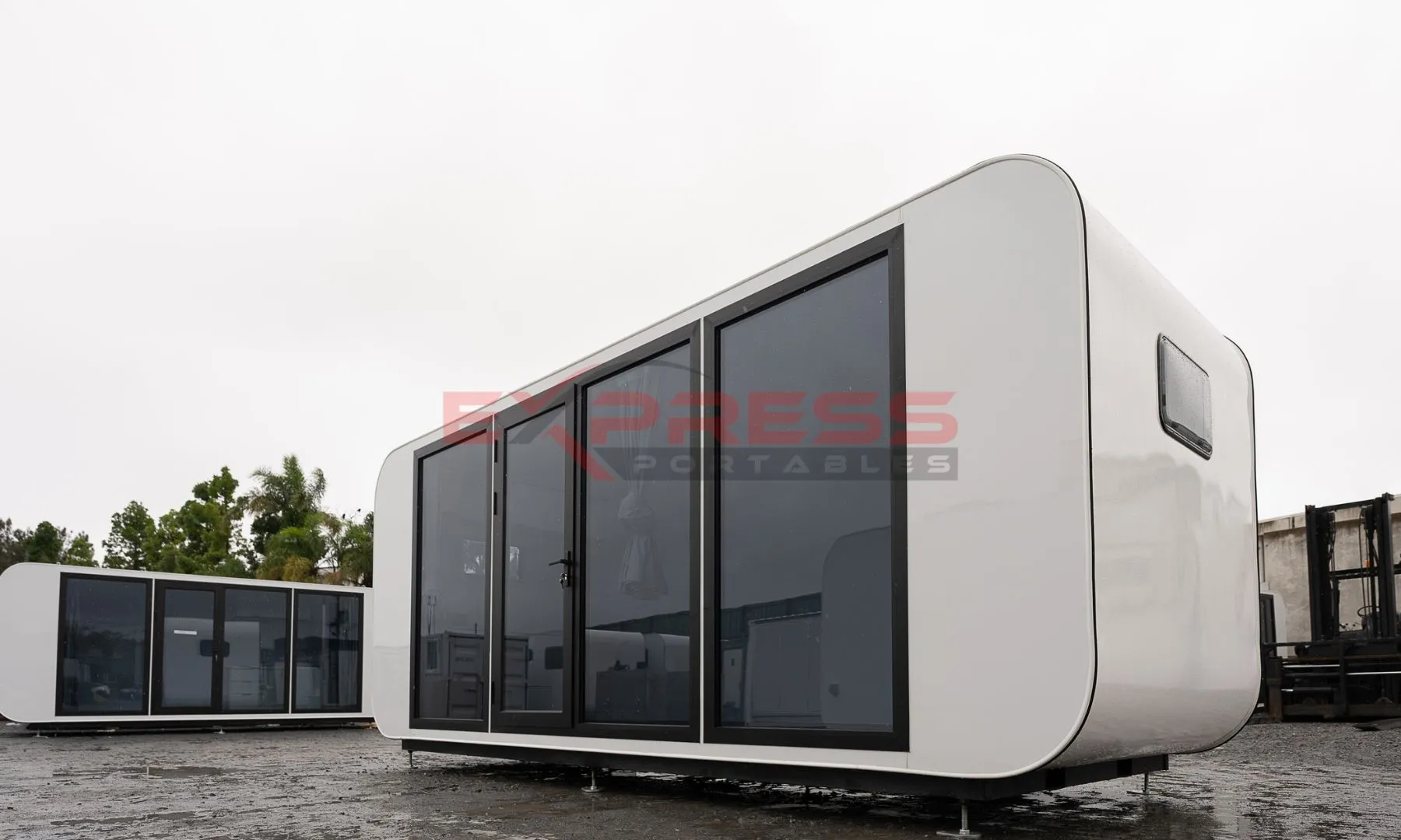 6m Spacee Lite with Cabinetry
